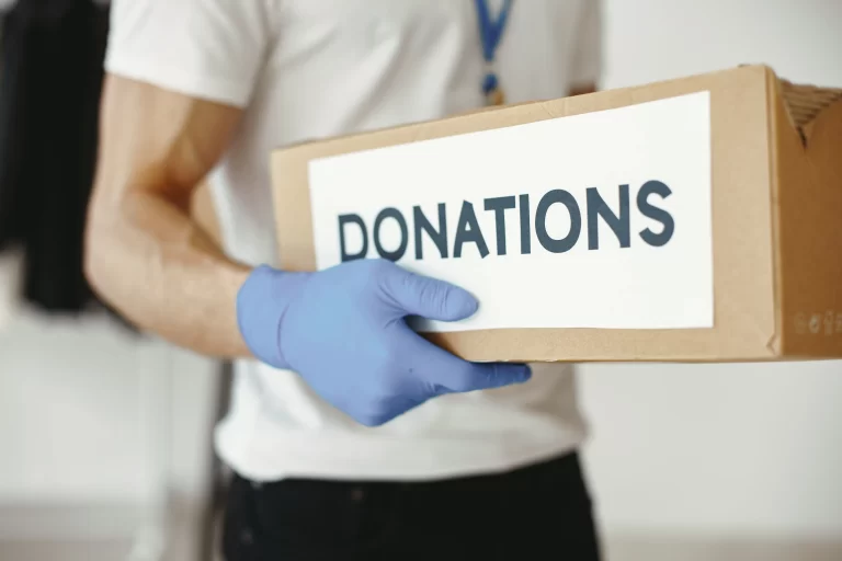 Activitatea economică desfășurată printr-un ONG: ce este permis și unde apar riscurile